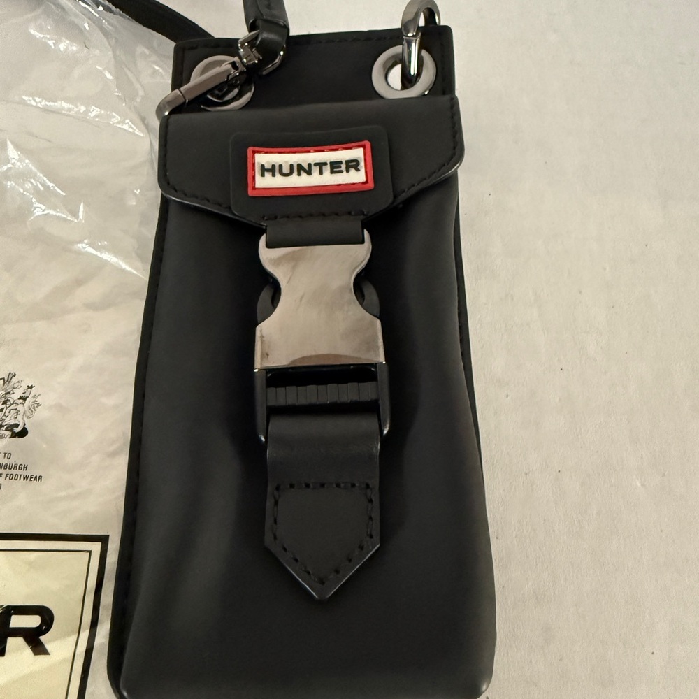 New Hunter Boots Original Phone Pouch Black - Picture 2 of 3